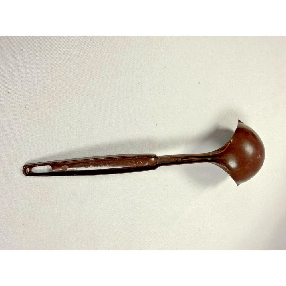 Ekco USA Dishwasher Safe Melamine Soup Ladle Brown Vintage Kitchen Utensil